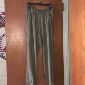 army green, american eagle joggers